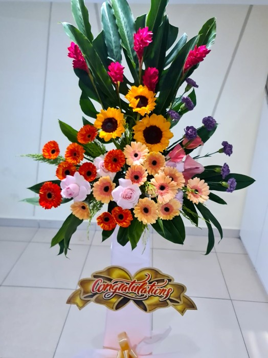 Opening flowers arrangements 11 - Image 2